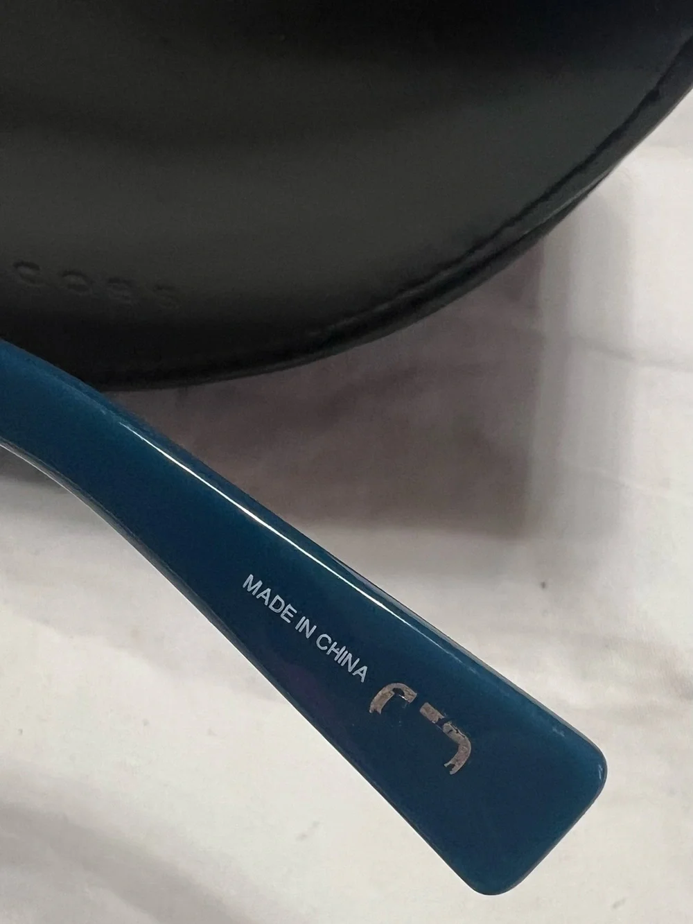 Marc Jacobs Blue Cat-Eye Sunglasses with Gradient Lenses 336/S MR8HA